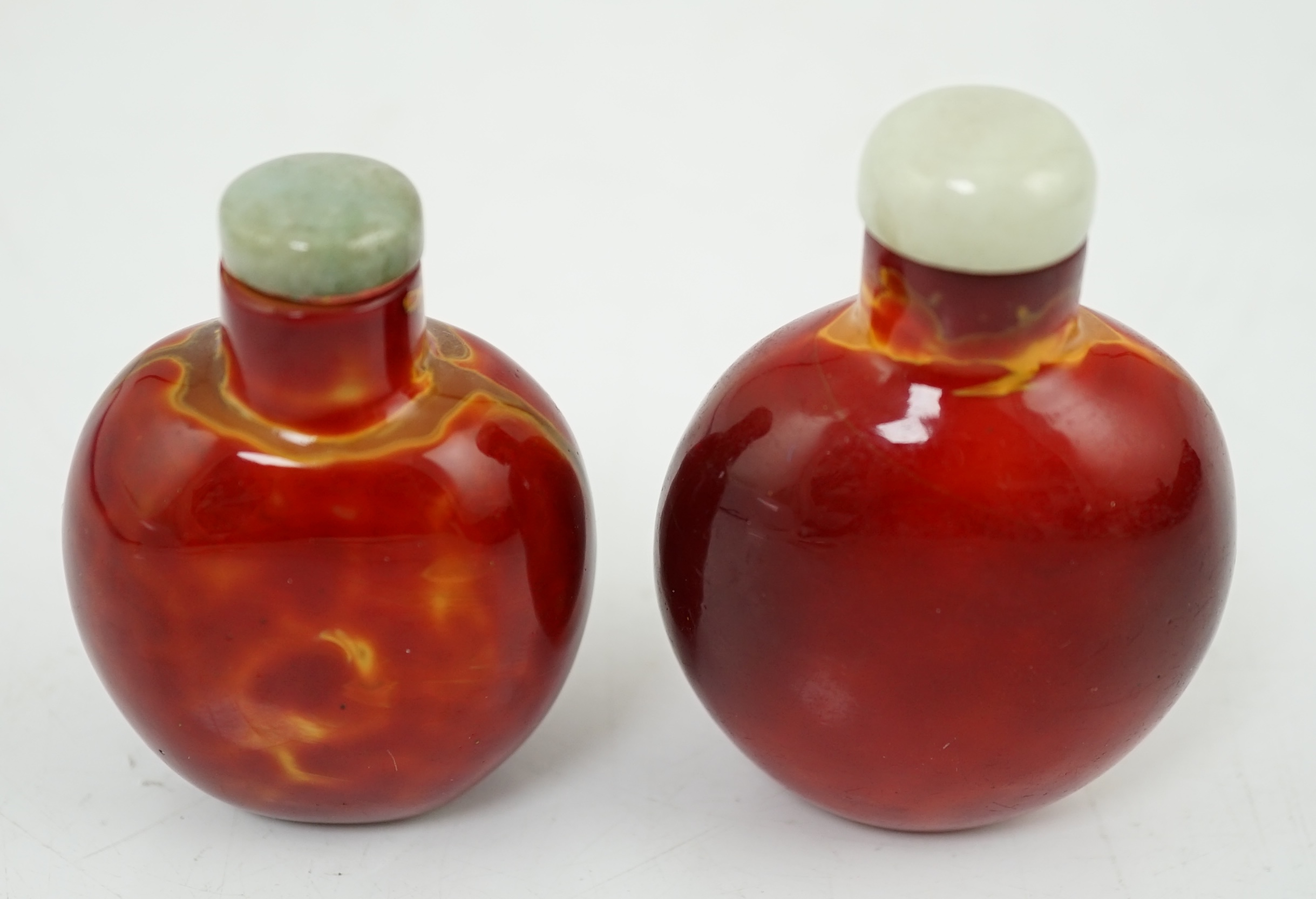 Two Chinese glass snuff bottles imitating realgar, 18th/19th century